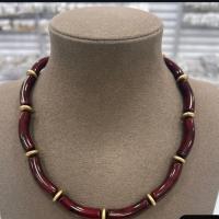 Borda renk kemik model kıvrımlı kolye
