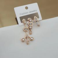 Marka model taşlı 3 lü set 