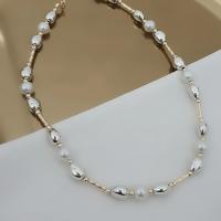Silver oval model inci ve gold detaylı kolye 