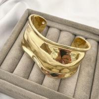 Vip gold renk plaka bileklik 