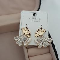 Vip gold ve taş detaylı küpe 