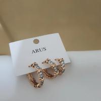 Vip marka model silver taşlı gold detaylı 3 lü set