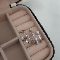 Vip silver renk ikili model küpe