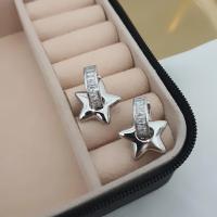 Vip yıldız taşlı küpe silver renk