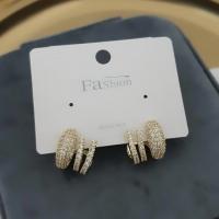 Zirkon taşlı bir delikde 3 lü model mini küpe 